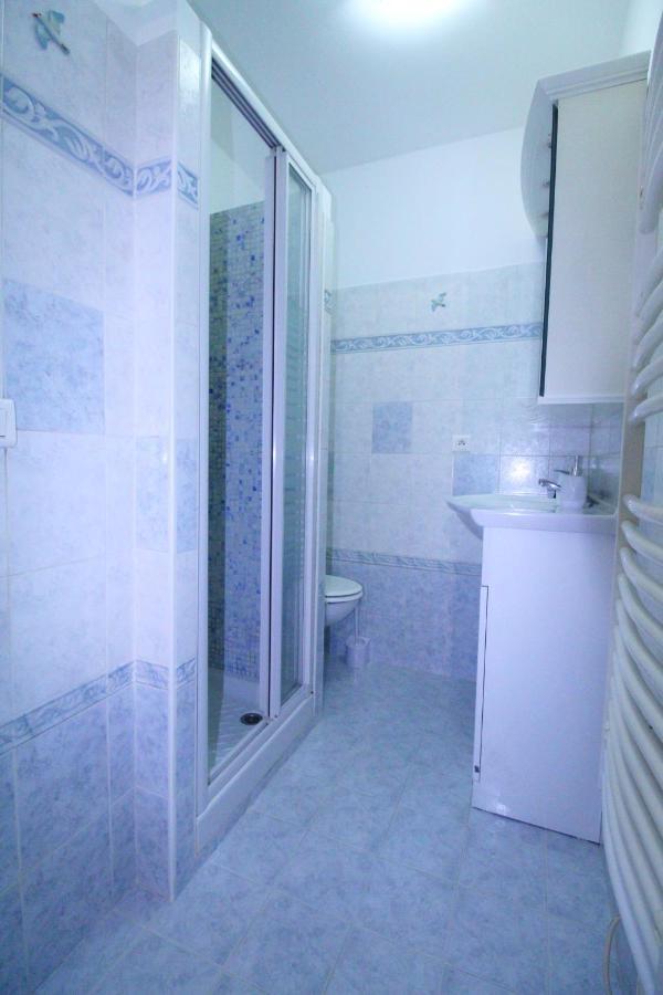 Large Studio Close To Monaco, Bnb Ric' Keys Beausoleil Luaran gambar